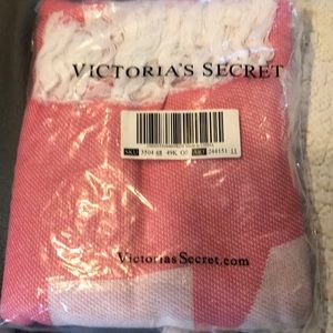 Victoria secret throw blanket